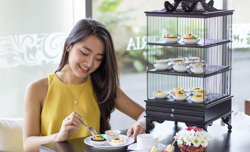 Atria Hotel Malang Dış mekan fotoğraf