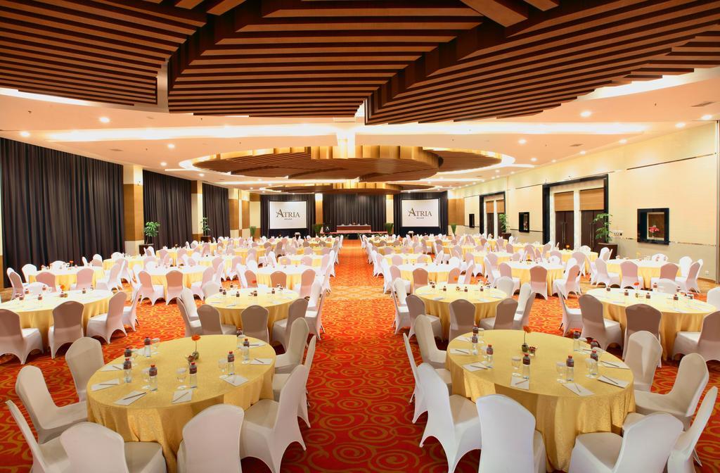 Atria Hotel Malang Dış mekan fotoğraf