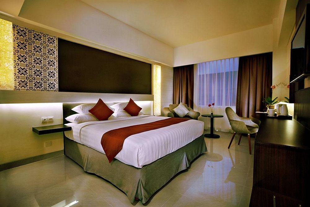 Atria Hotel Malang Dış mekan fotoğraf