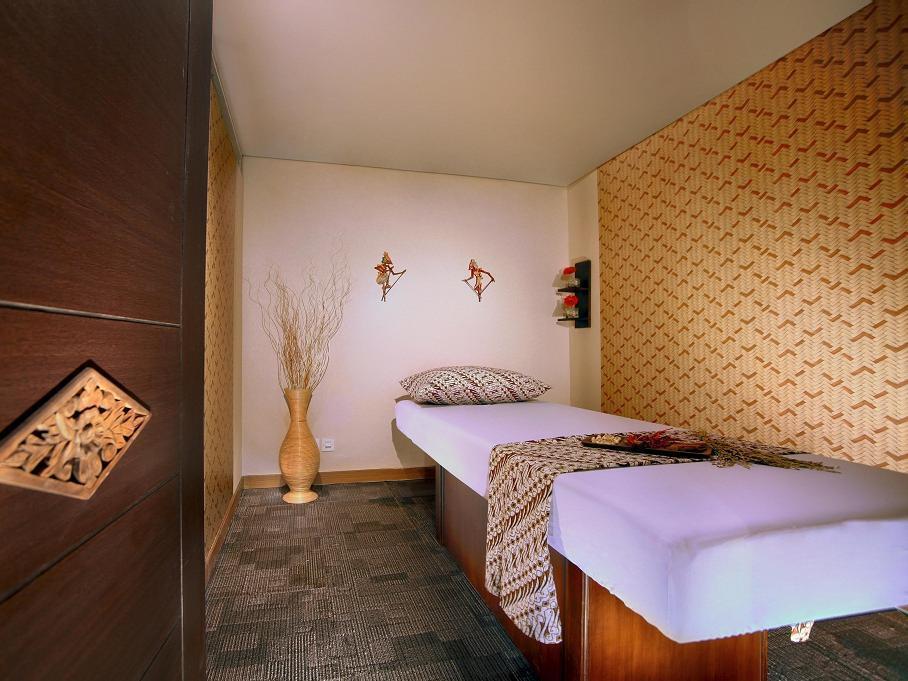 Atria Hotel Malang Dış mekan fotoğraf